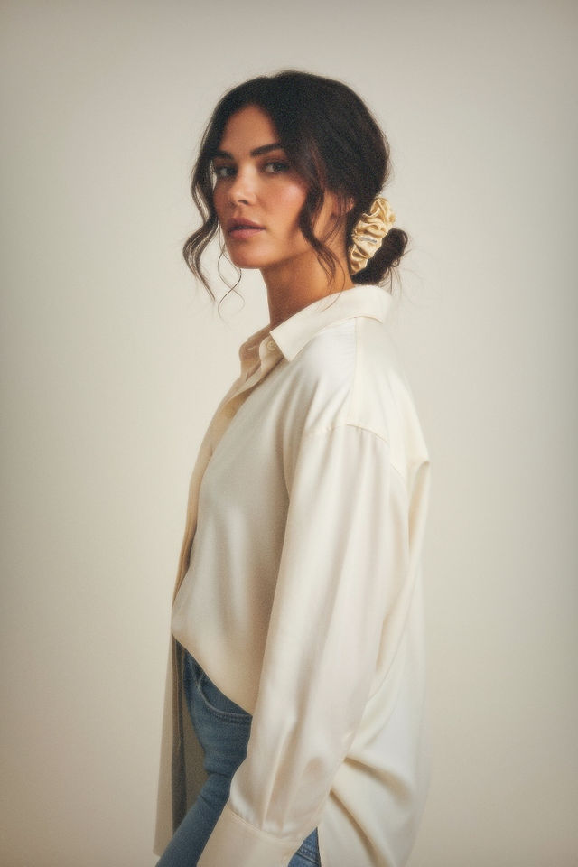 Cotswolds Floral Jacquard Meadow Scrunchie - Classic