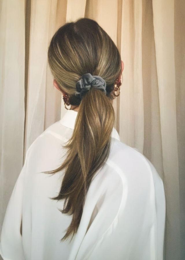 Edwardian Velvet Grey Scrunchie - Thin