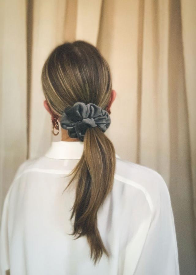 Edwardian Velvet Grey Scrunchie - Classic