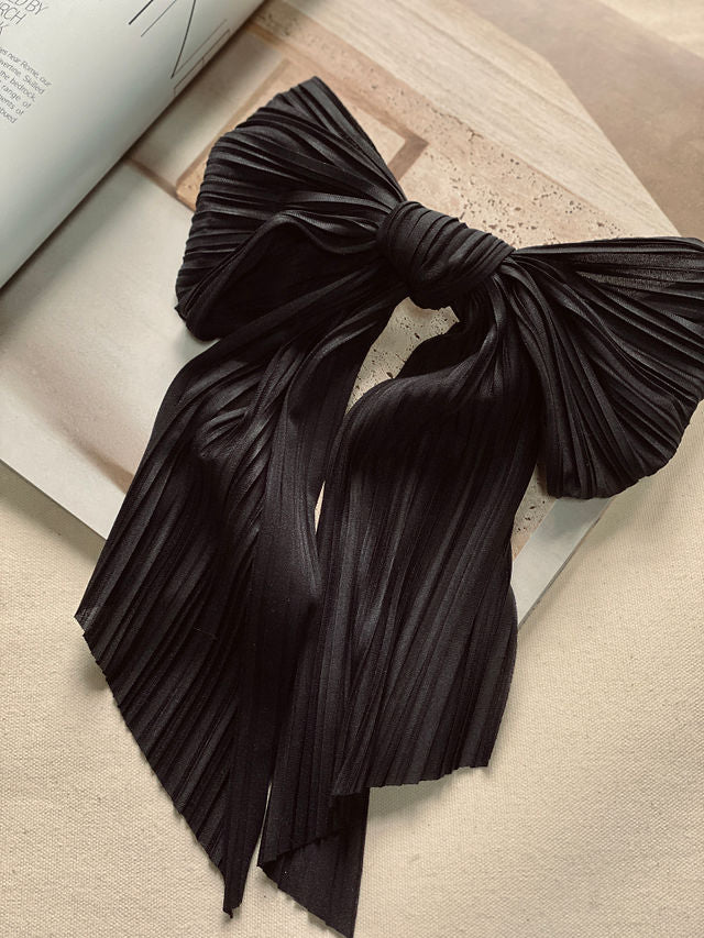 Plissé Black Bow w/French Clip
