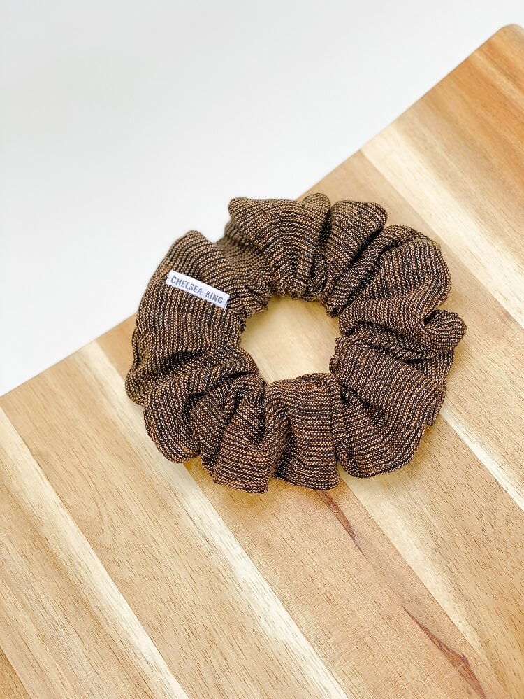 Charlotte Ribbed Linen Scrunchie - Classic