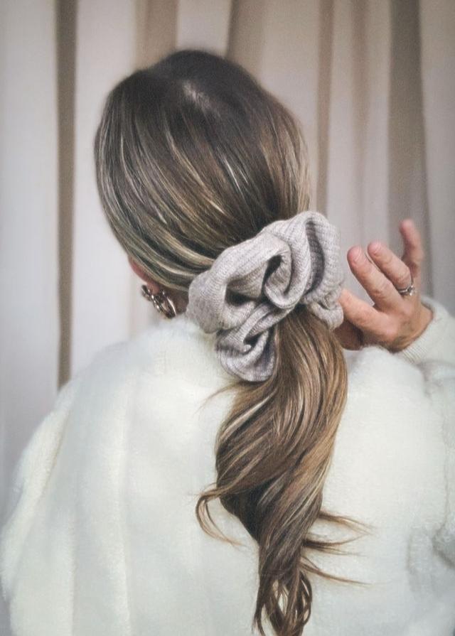 Winter's Knit Beige Scrunchie - Oversized