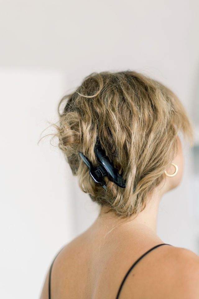 French Claw Black - Medium