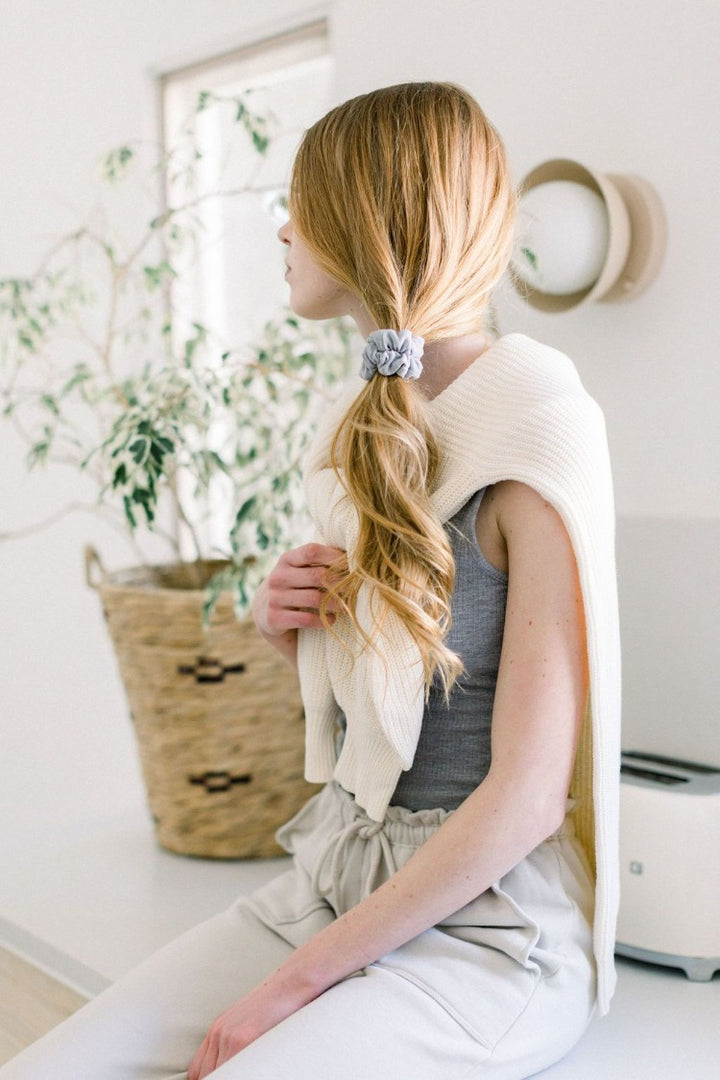 Leisure Club Heather Grey Scrunchie - Thin