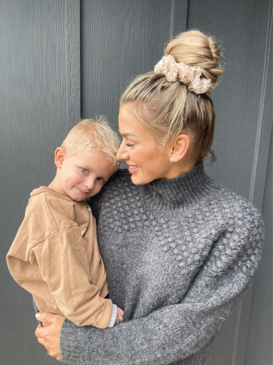 Eva Shockey Fawn Fur Scrunchie - Classic