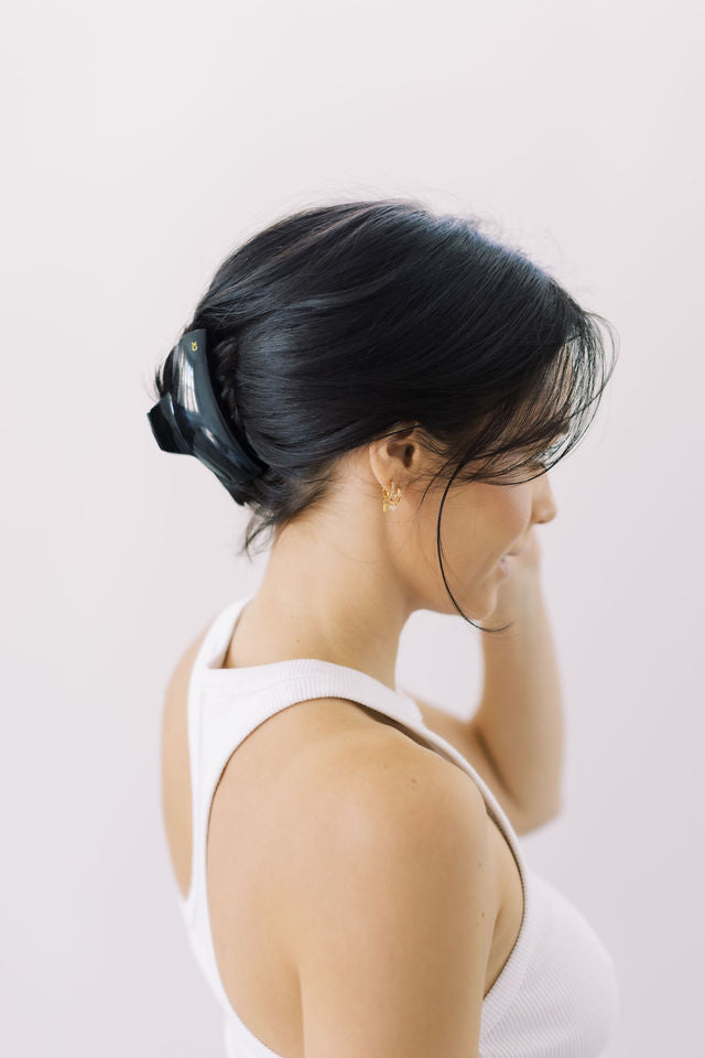 French Volume Claw Black