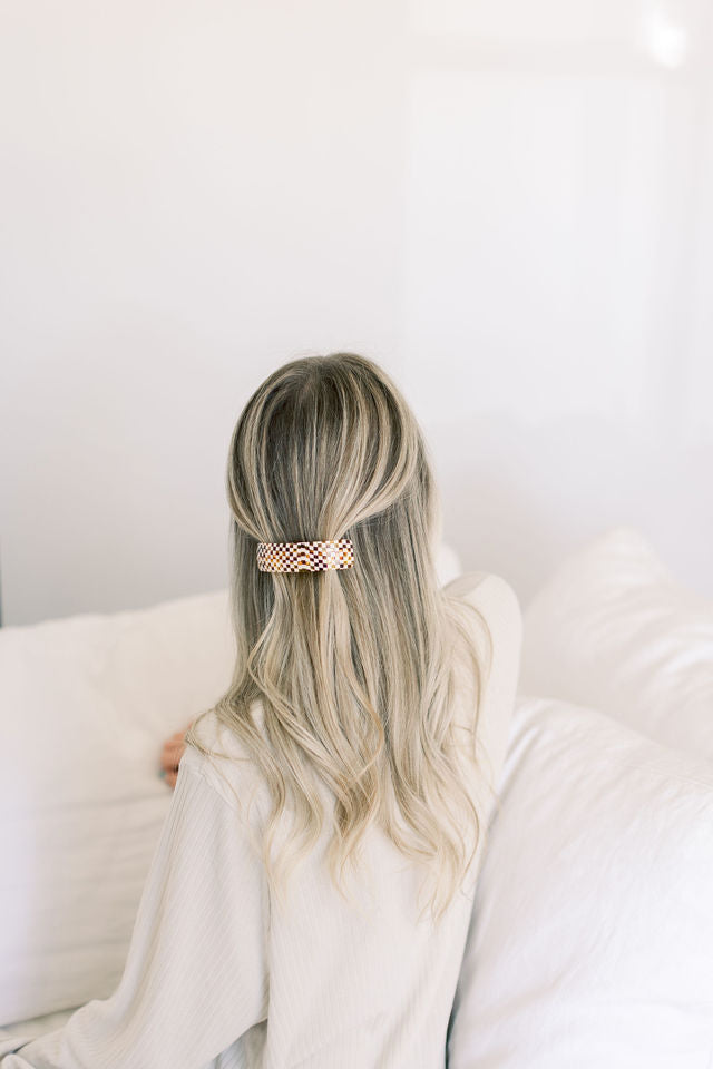 Handmade French Volume Clip Damas