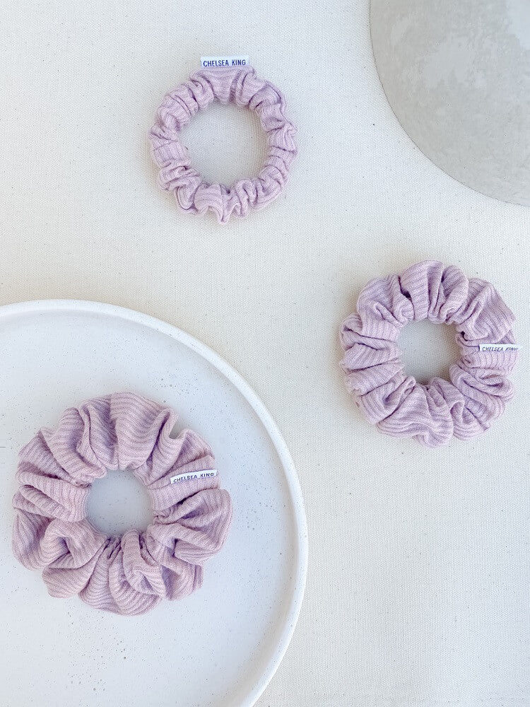 French Ribbed Light Lilac Scrunchie - Classic