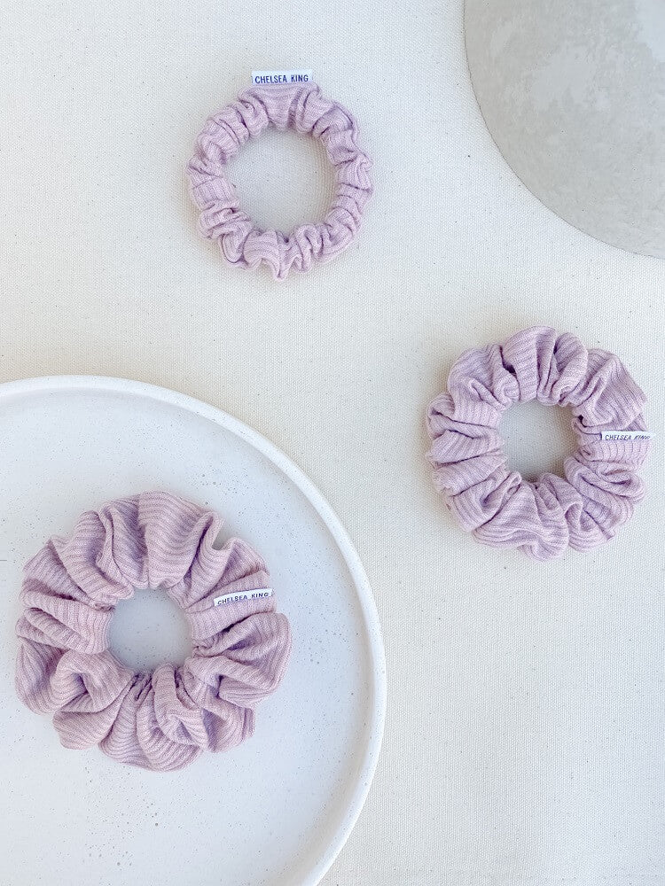 French Ribbed Light Lilac Scrunchie - Thin