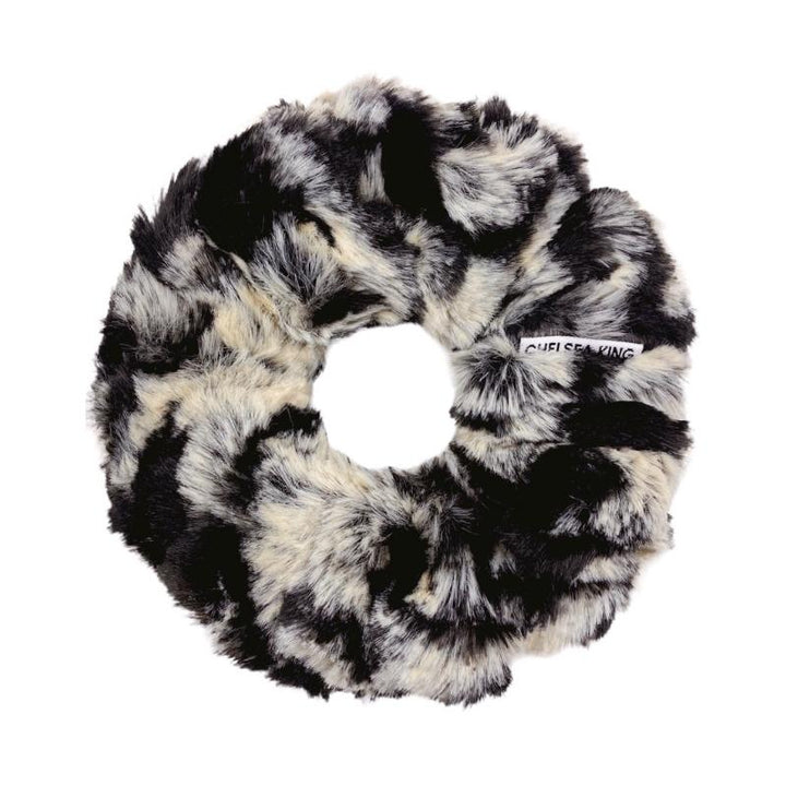 Fur Houndstooth Scrunchie - Classic