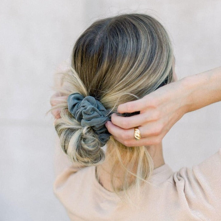 Luxe Emerald Scrunchie - Classic - Chelsea King Inc.