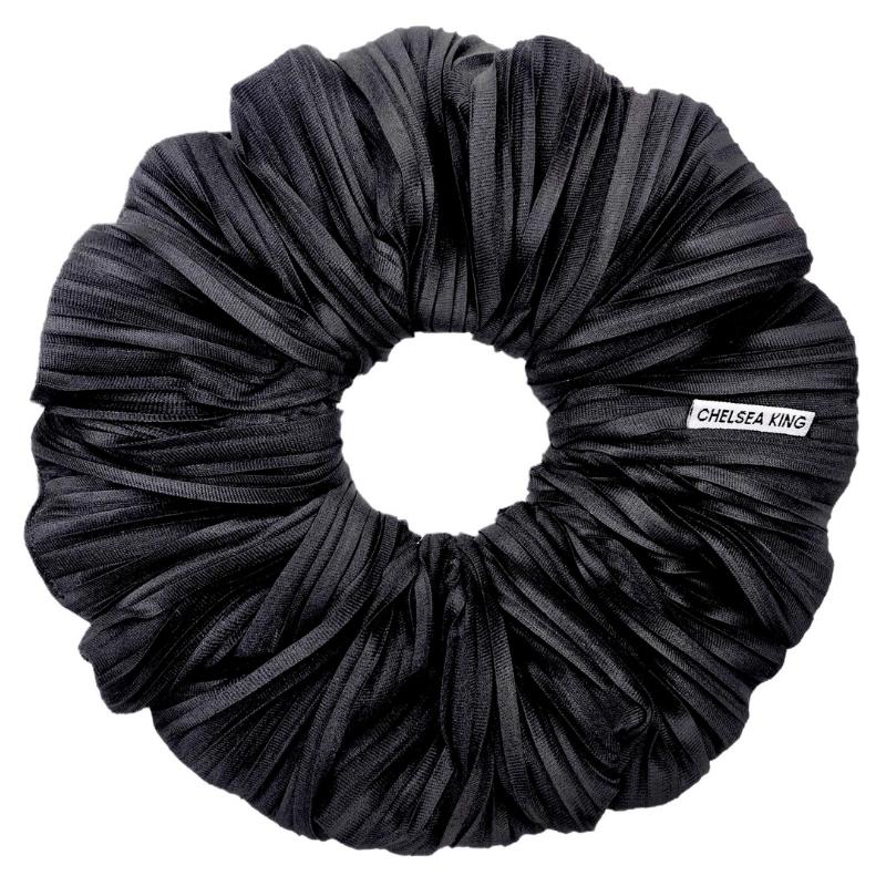Plissé Black Scrunchie - Oversized