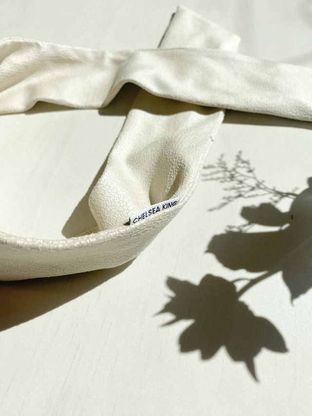 Bordeaux Faux Leather Crémant Wire Scarf